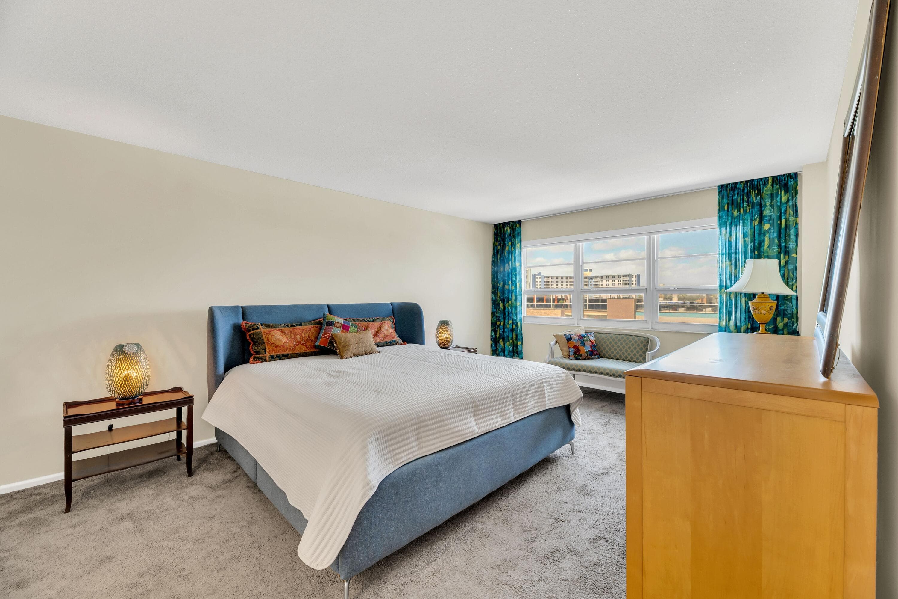 133 N Pompano Beach Boulevard 708, Pompano Beach, FL 33062 — photo 15 of 32