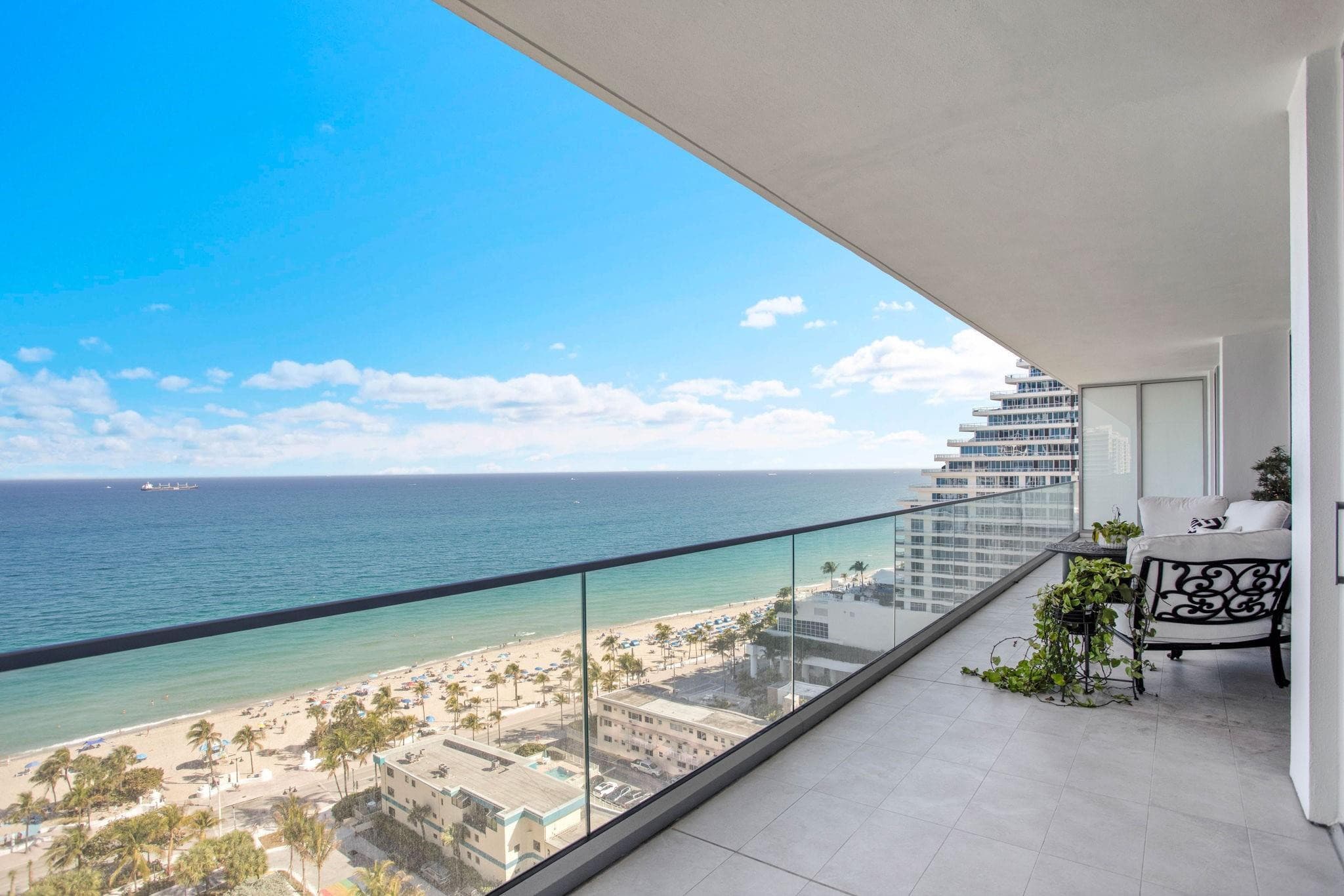 153 N Seabreeze Boulevard 1601, Fort Lauderdale, FL 33304 — photo 2 of 58