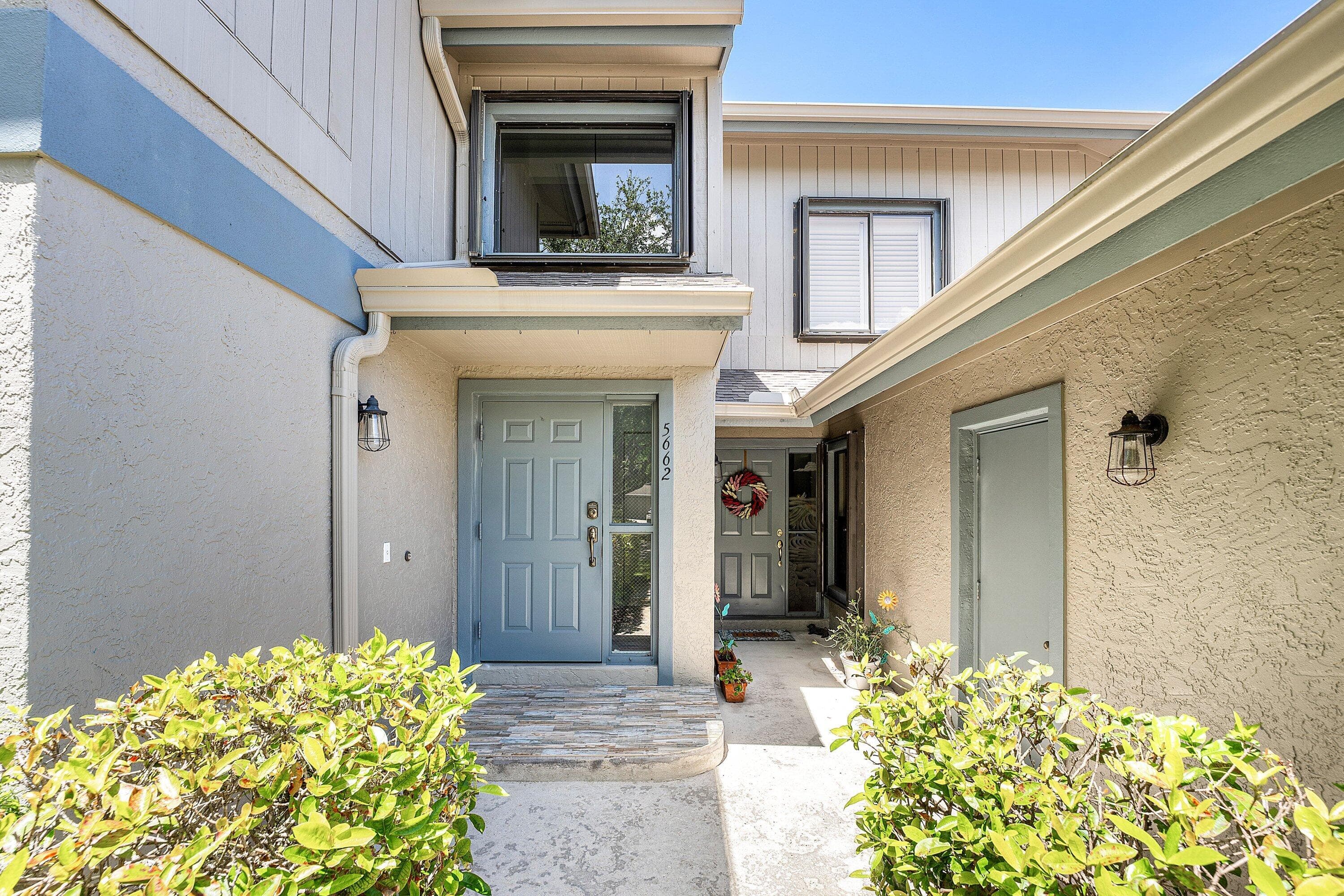 5662 SE Schooner Oaks Way, Stuart, FL 34997 — photo 5 of 40