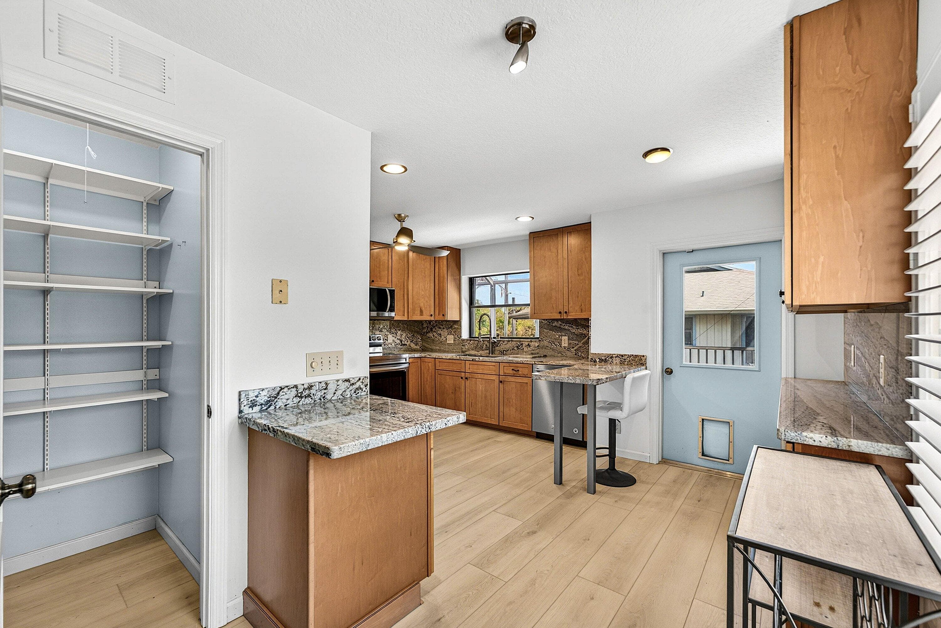 5662 SE Schooner Oaks Way, Stuart, FL 34997 — photo 15 of 40