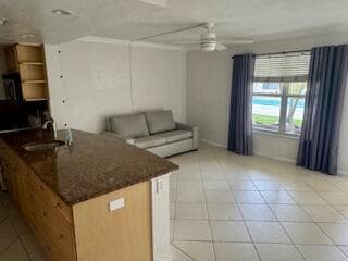 1012 SE 15th Street 2, Fort Lauderdale, FL 33316 — photo 4 of 29