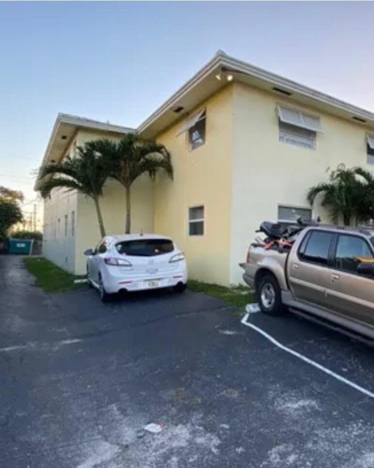 1012 SE 15th Street 2, Fort Lauderdale, FL 33316 — photo 17 of 29