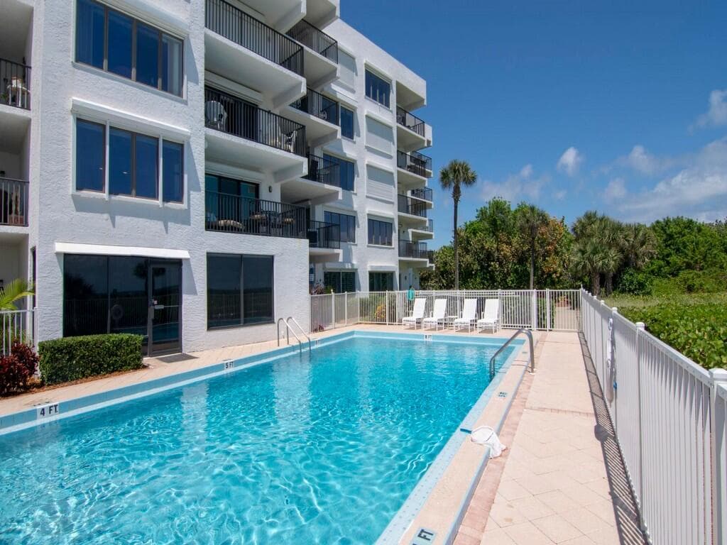 1700 Ocean Drive 306, Vero Beach, FL 32963 — photo 23 of 42