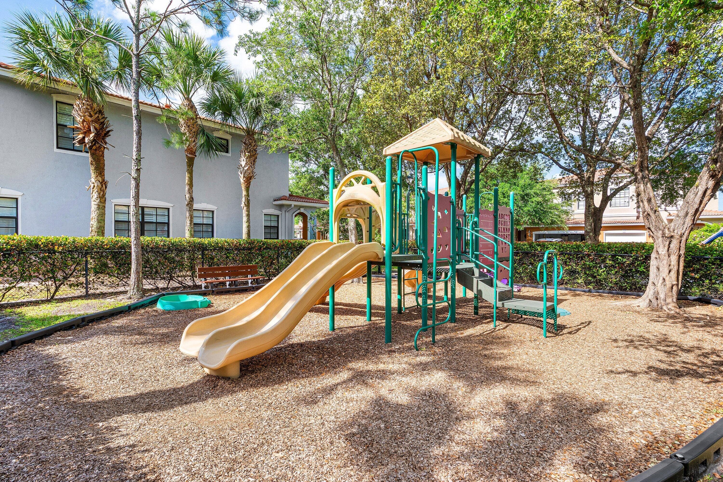 128 Delancey Avenue, Delray Beach, FL 33484 — photo 30 of 44