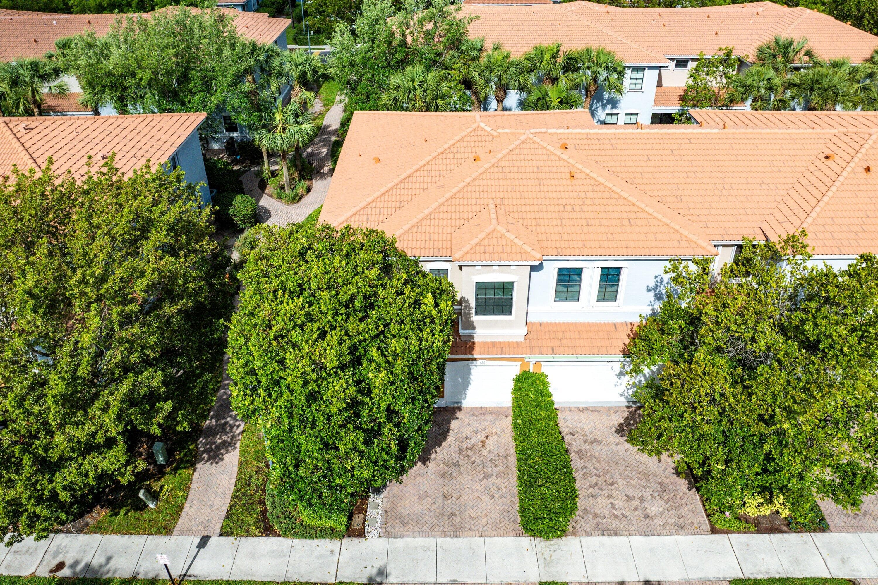128 Delancey Avenue, Delray Beach, FL 33484 — photo 34 of 44