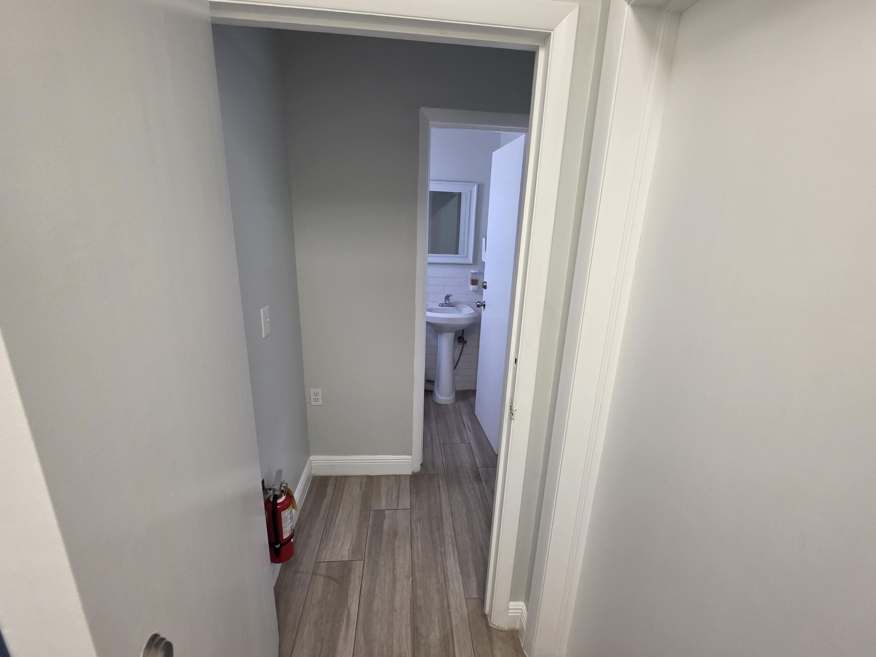 1315 N Dixie Highway 3, Lake Worth Beach, FL 33460 — photo 15 of 16