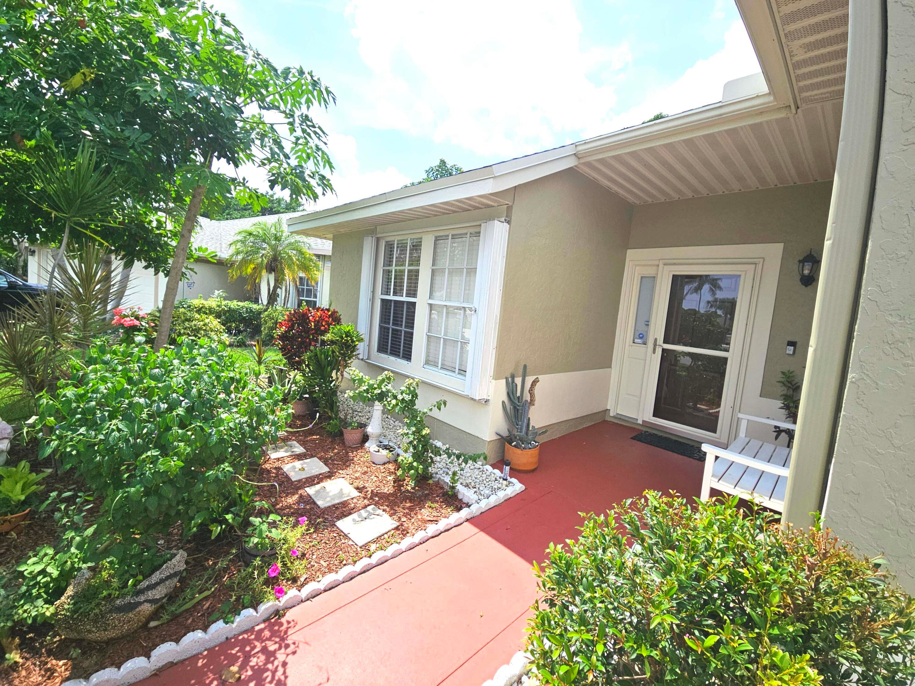 5 Heather Trace Drive, Boynton Beach, FL 33436 — photo 3 of 22