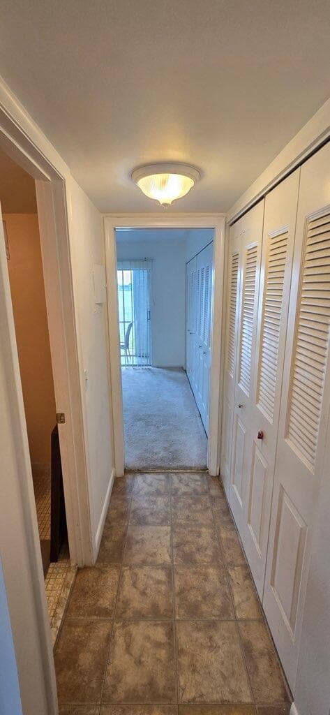 358 Chatham R, West Palm Beach, FL 33417 — photo 12 of 31