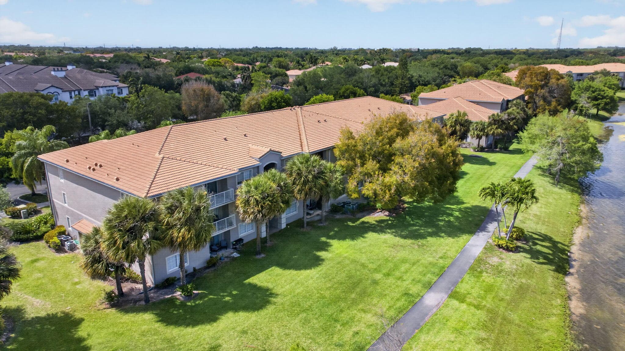 5011 Wiles Road 104, Coconut Creek, FL 33073 — photo 31 of 43