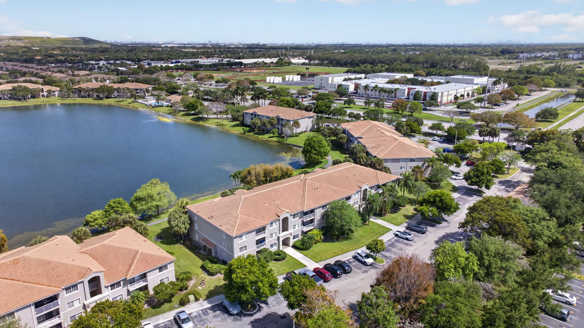 5011 Wiles Road 104, Coconut Creek, FL 33073 — photo 34 of 43