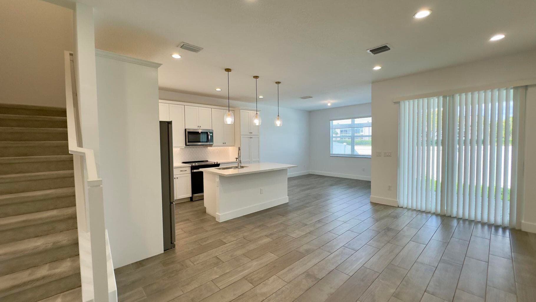 619 Parsons Way, Deerfield Beach, FL 33442 — photo 9 of 30