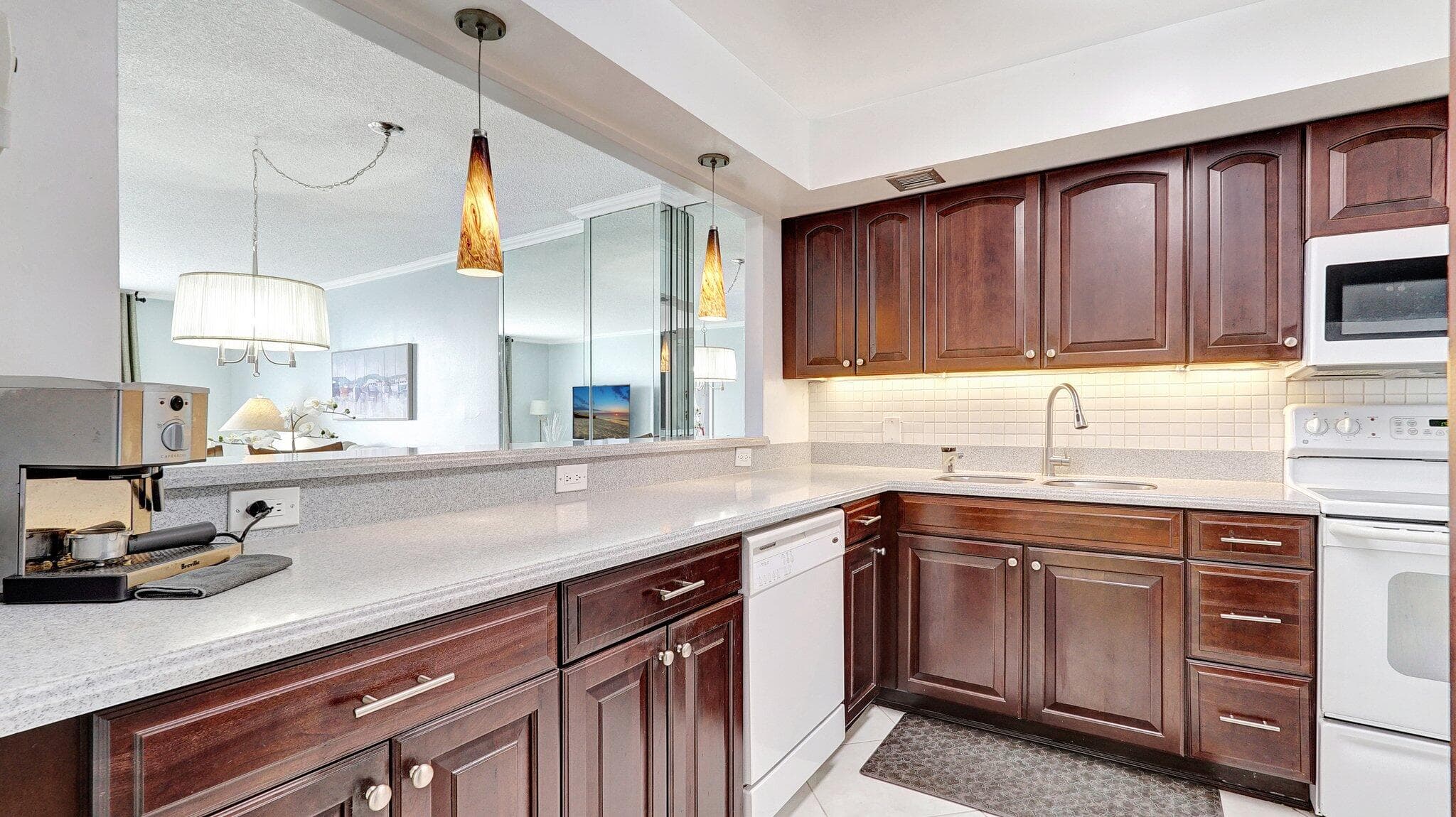 427 Golden Isles Drive 5j, Hallandale Beach, FL 33009 — photo 12 of 43