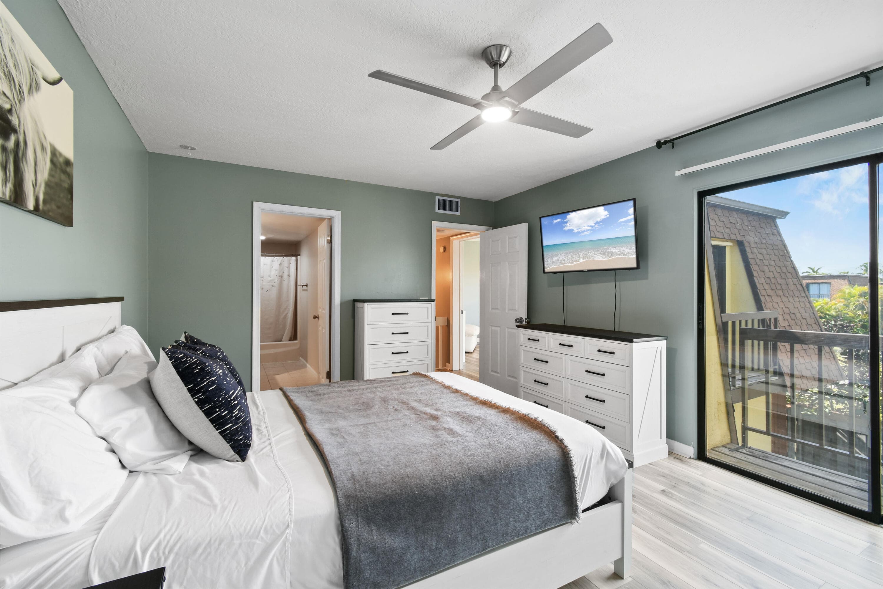 110 N Delaware Boulevard 9b, Jupiter, FL 33458 — photo 21 of 40