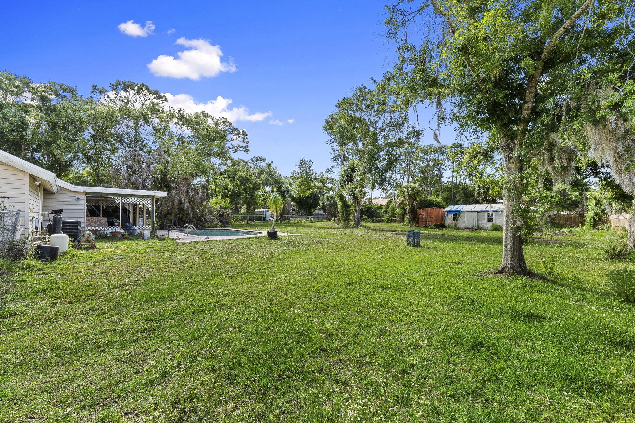 8631 Hidden Pines Road, Fort Pierce, FL 34945 — photo 13 of 33