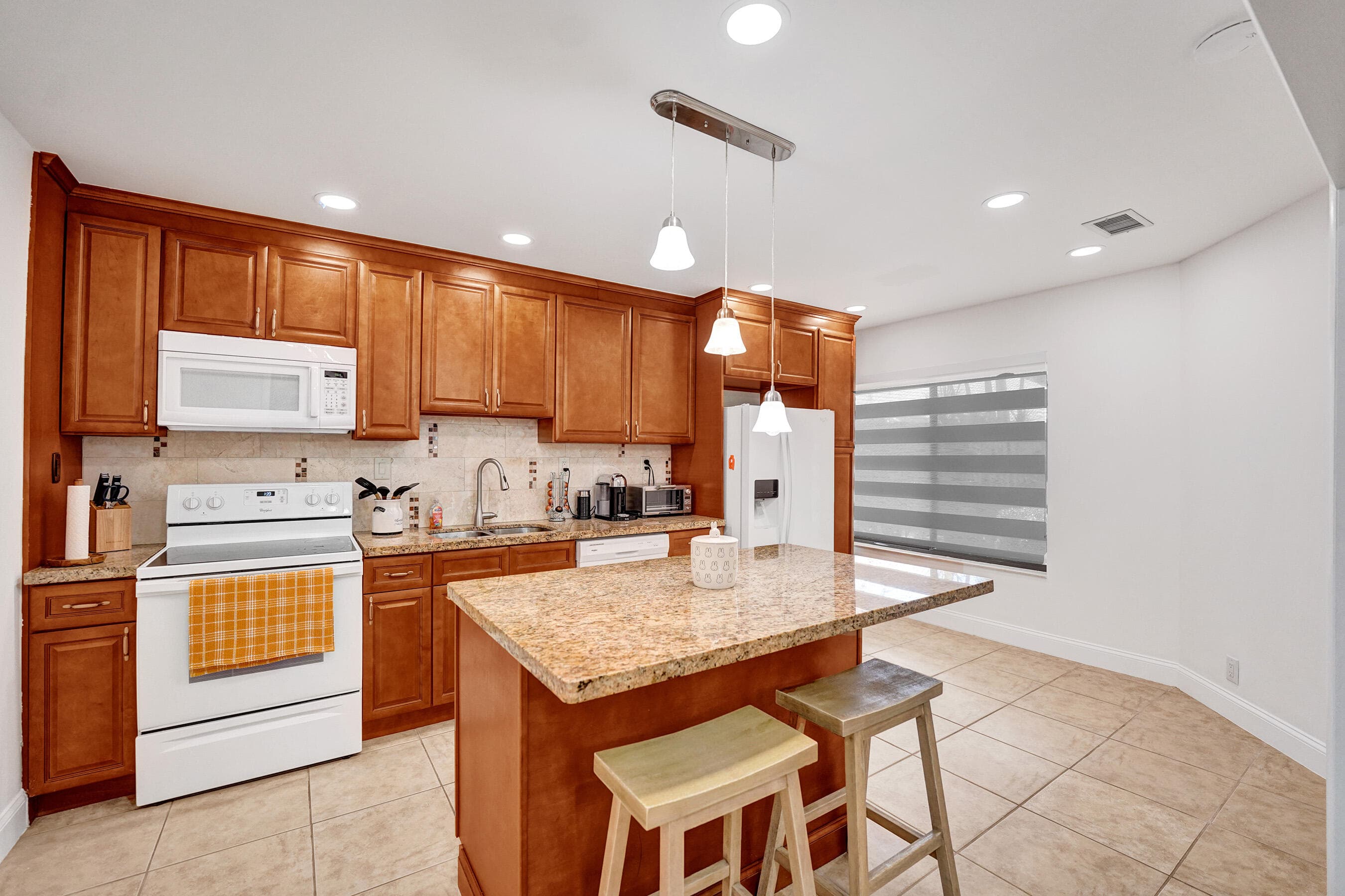 9707 N New River Canal Road 221, Plantation, FL 33324 — photo 21 of 60