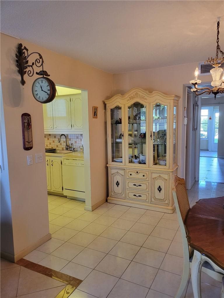 1030 Ashby D 1030, Deerfield Beach, FL 33442 — photo 6 of 55