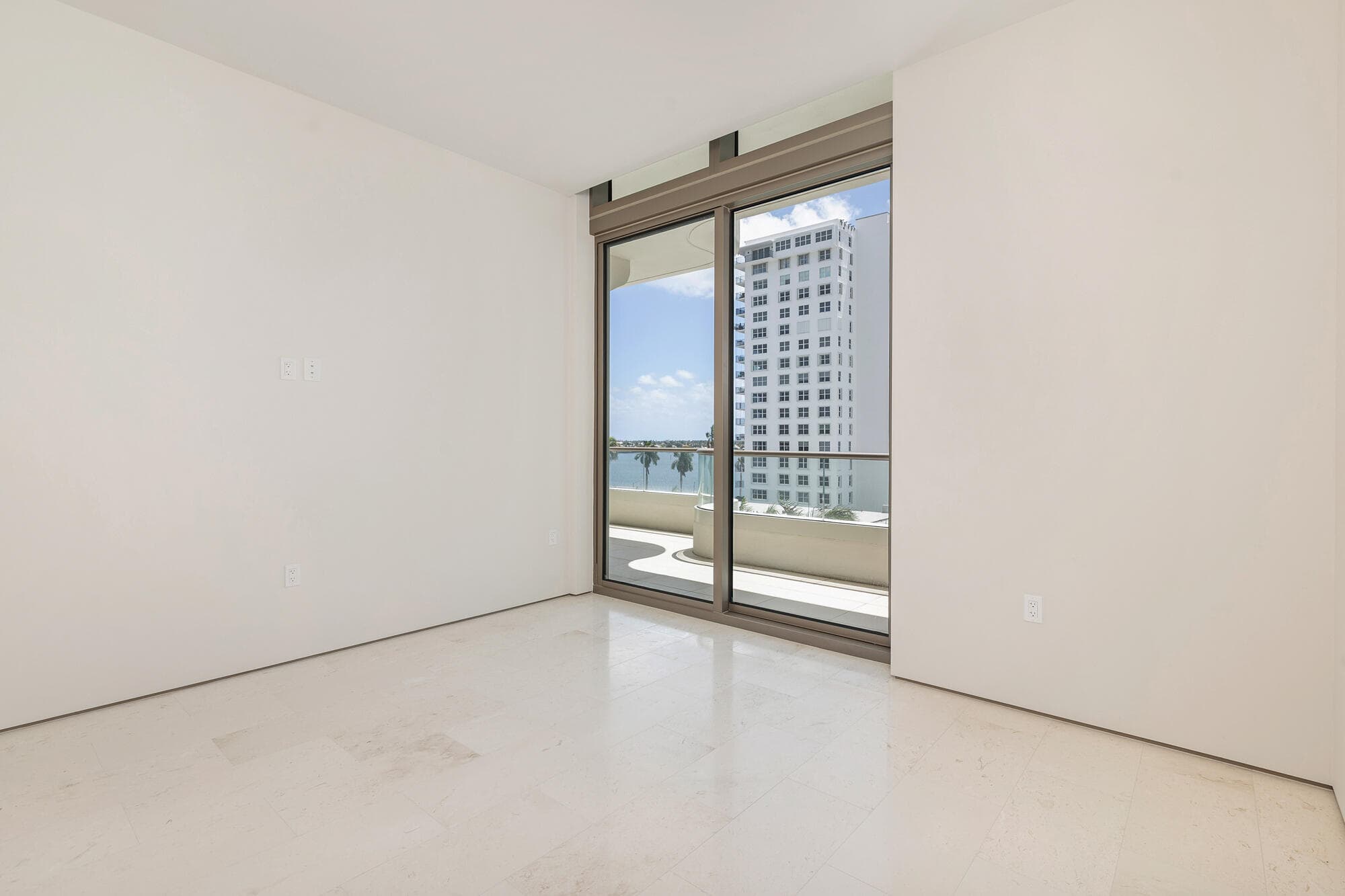 200 Arkona Court 504, West Palm Beach, FL 33401 — photo 17 of 31