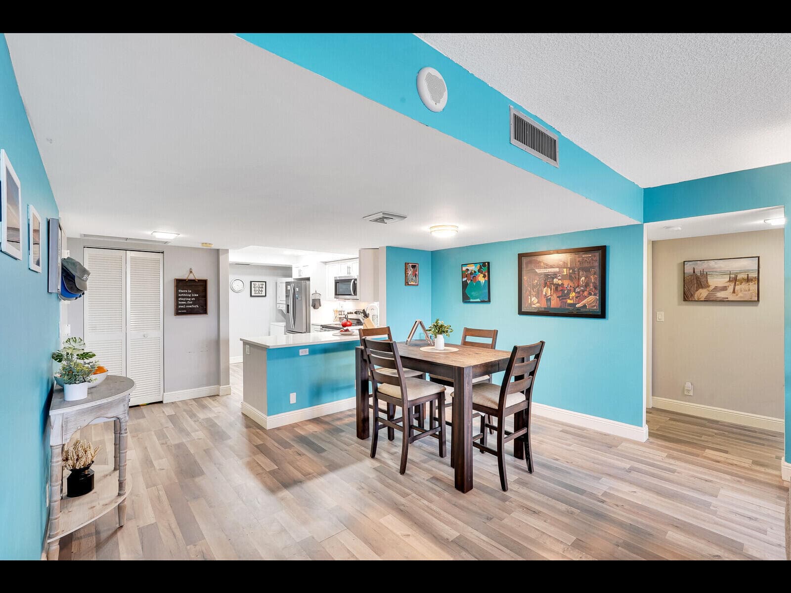 2400 Presidential Way 401, West Palm Beach, FL 33401 — photo 6 of 21