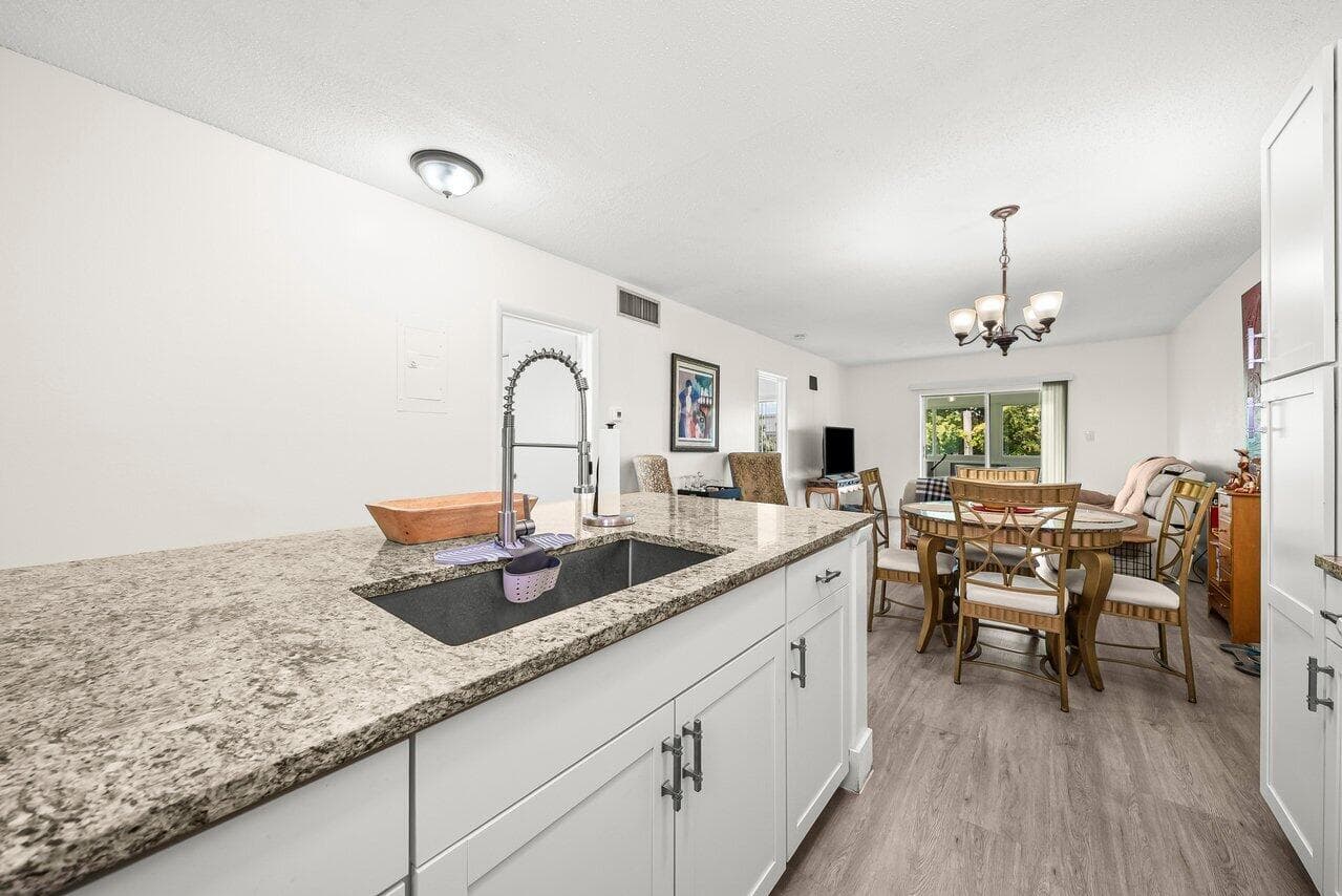 1117 Lake Terrace 207, Boynton Beach, FL 33426 — photo 8 of 33