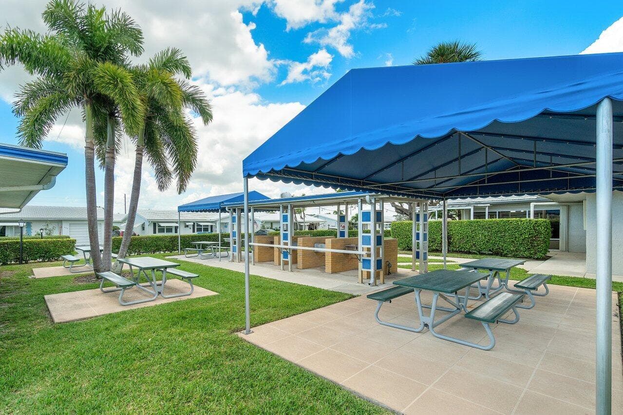 1117 Lake Terrace 207, Boynton Beach, FL 33426 — photo 27 of 33