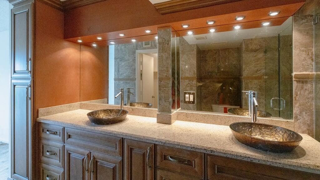 4201 N Ocean Drive 402, Hollywood, FL 33019 — photo 15 of 23