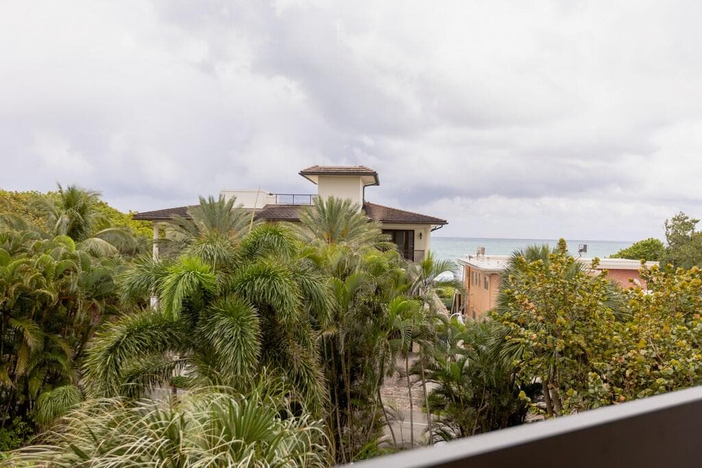 4201 N Ocean Drive 402, Hollywood, FL 33019 — photo 10 of 23