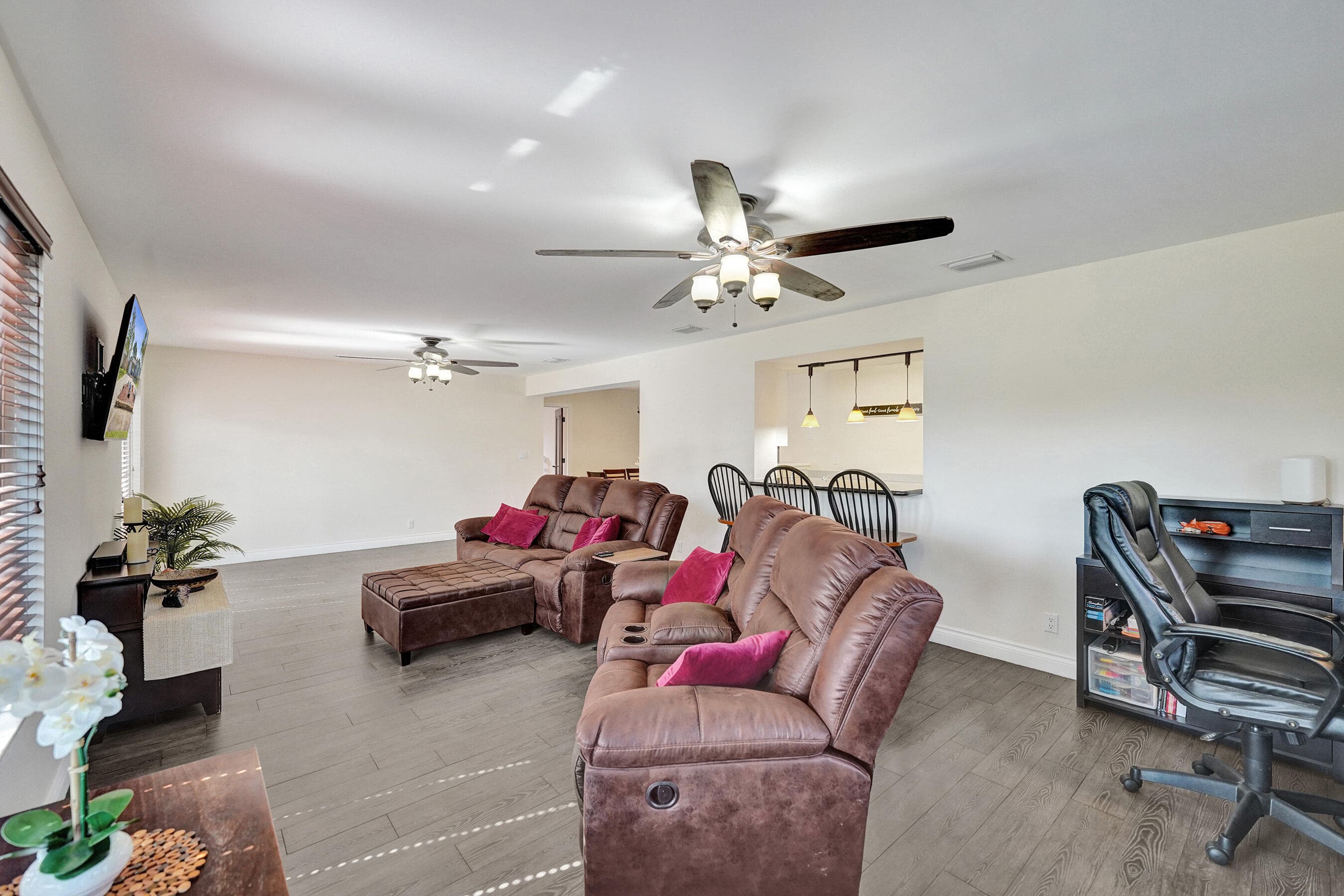 1921 N 49th Avenue, Hollywood, FL 33021 — photo 49 of 97