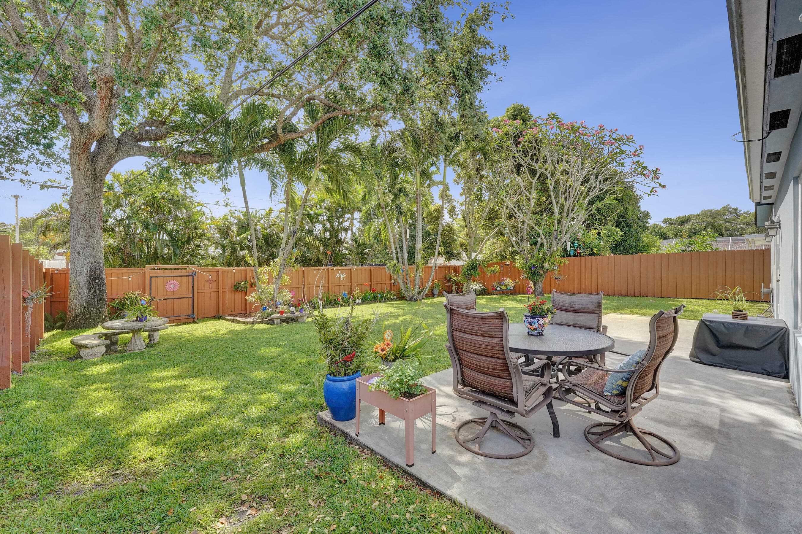 1921 N 49th Avenue, Hollywood, FL 33021 — photo 90 of 97