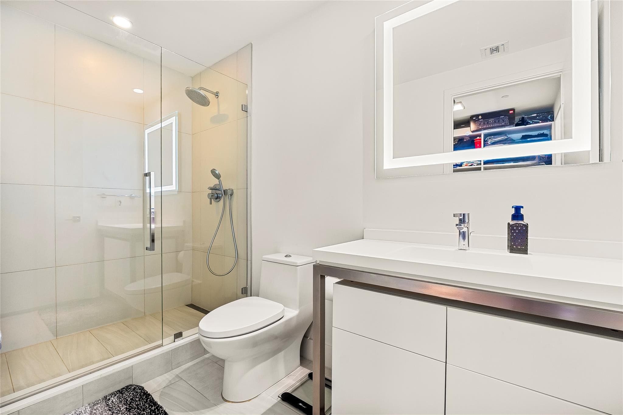 2000 Metropica Way 216, Sunrise, FL 33323 — photo 11 of 25