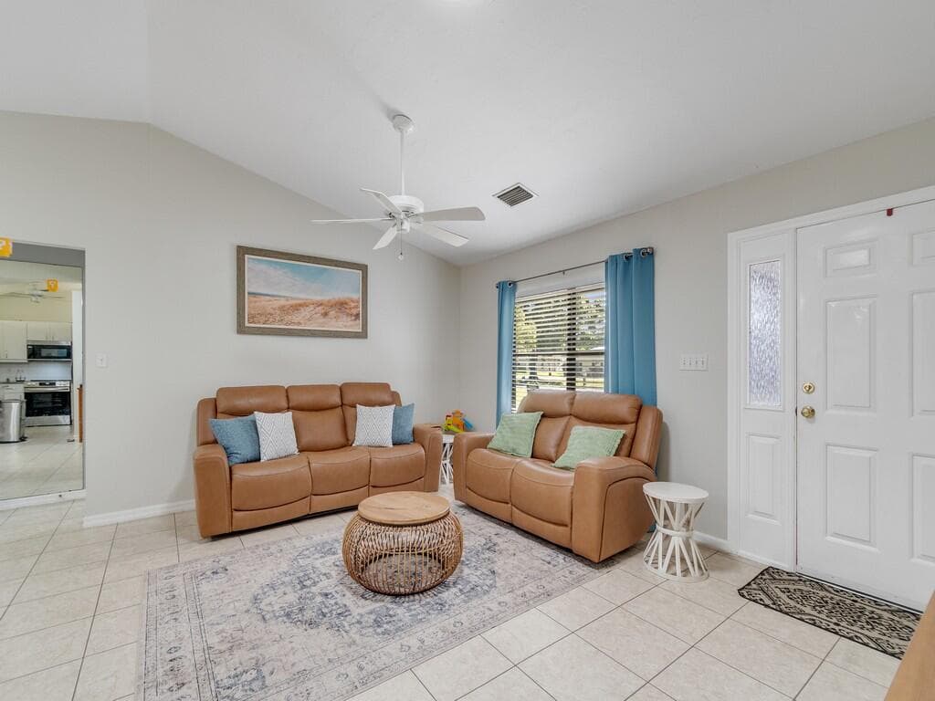 1415 34th Avenue, Vero Beach, FL 32960 — photo 6 of 28
