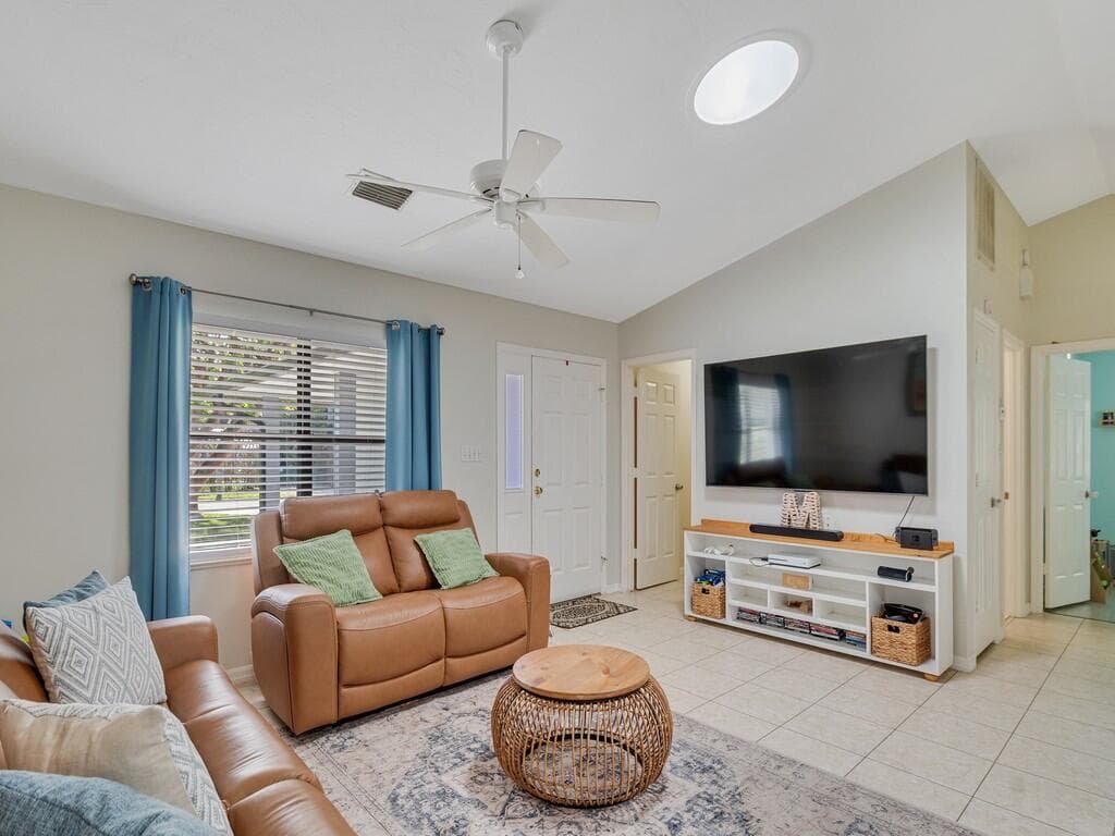 1415 34th Avenue, Vero Beach, FL 32960 — photo 7 of 28