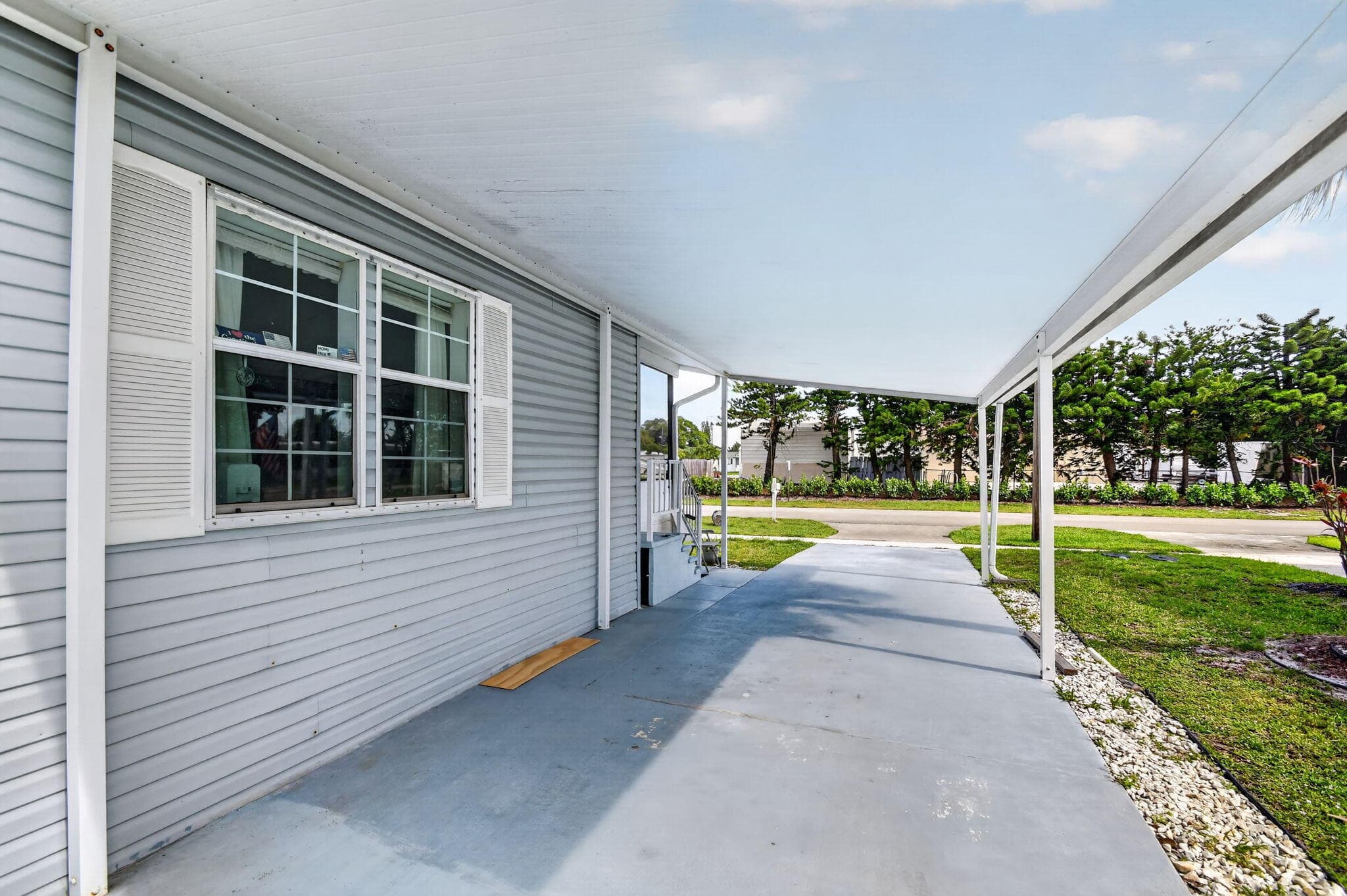 4290 Meadow View Drive, Boynton Beach, FL 33436 — photo 3 of 48