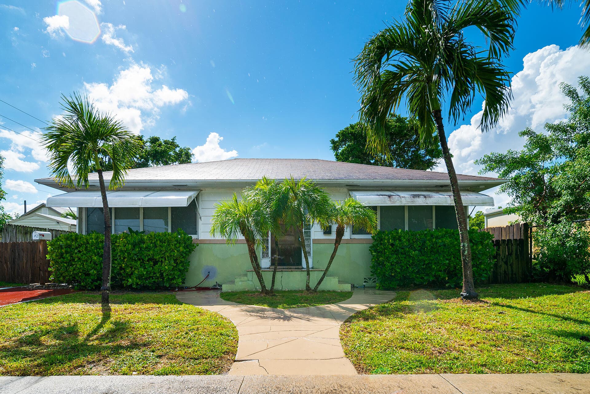 727 S M Street, Lake Worth Beach, FL 33460 — photo 1 of 28