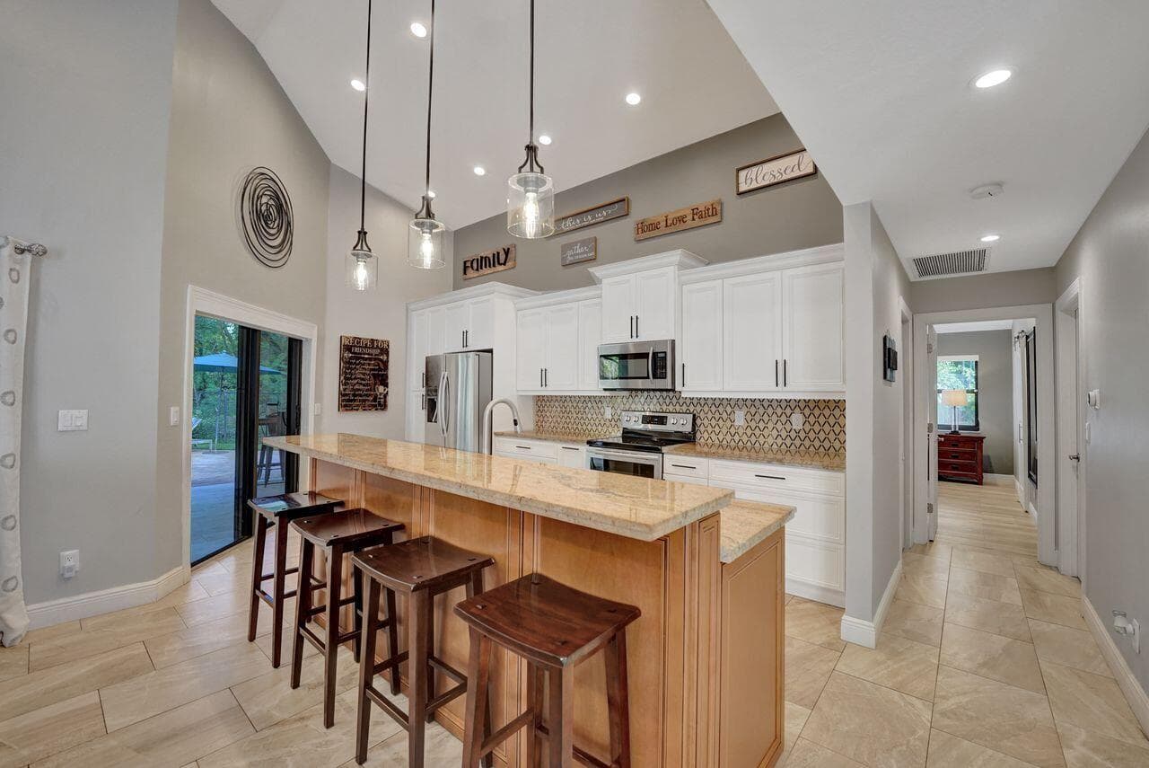 9931 SW 23rd Street, Davie, FL 33324 — photo 16 of 60