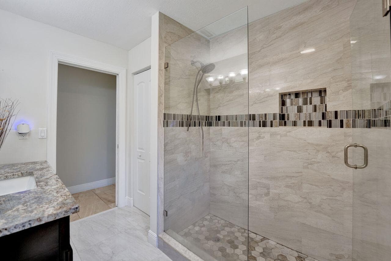 9931 SW 23rd Street, Davie, FL 33324 — photo 37 of 60
