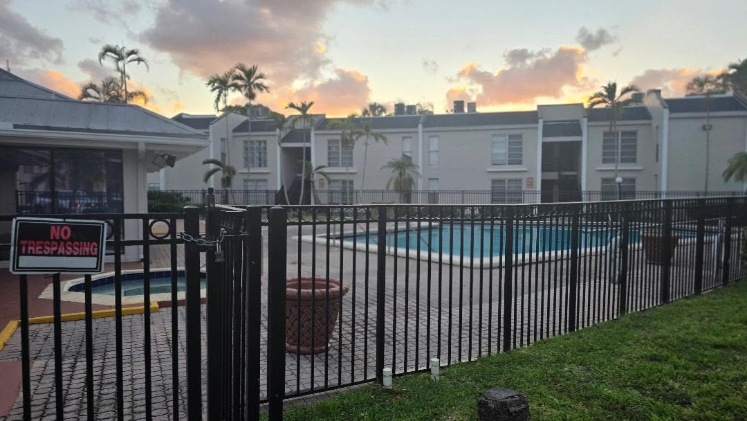 4403 Treehouse Lane H, Tamarac, FL 33319 — photo 28 of 30