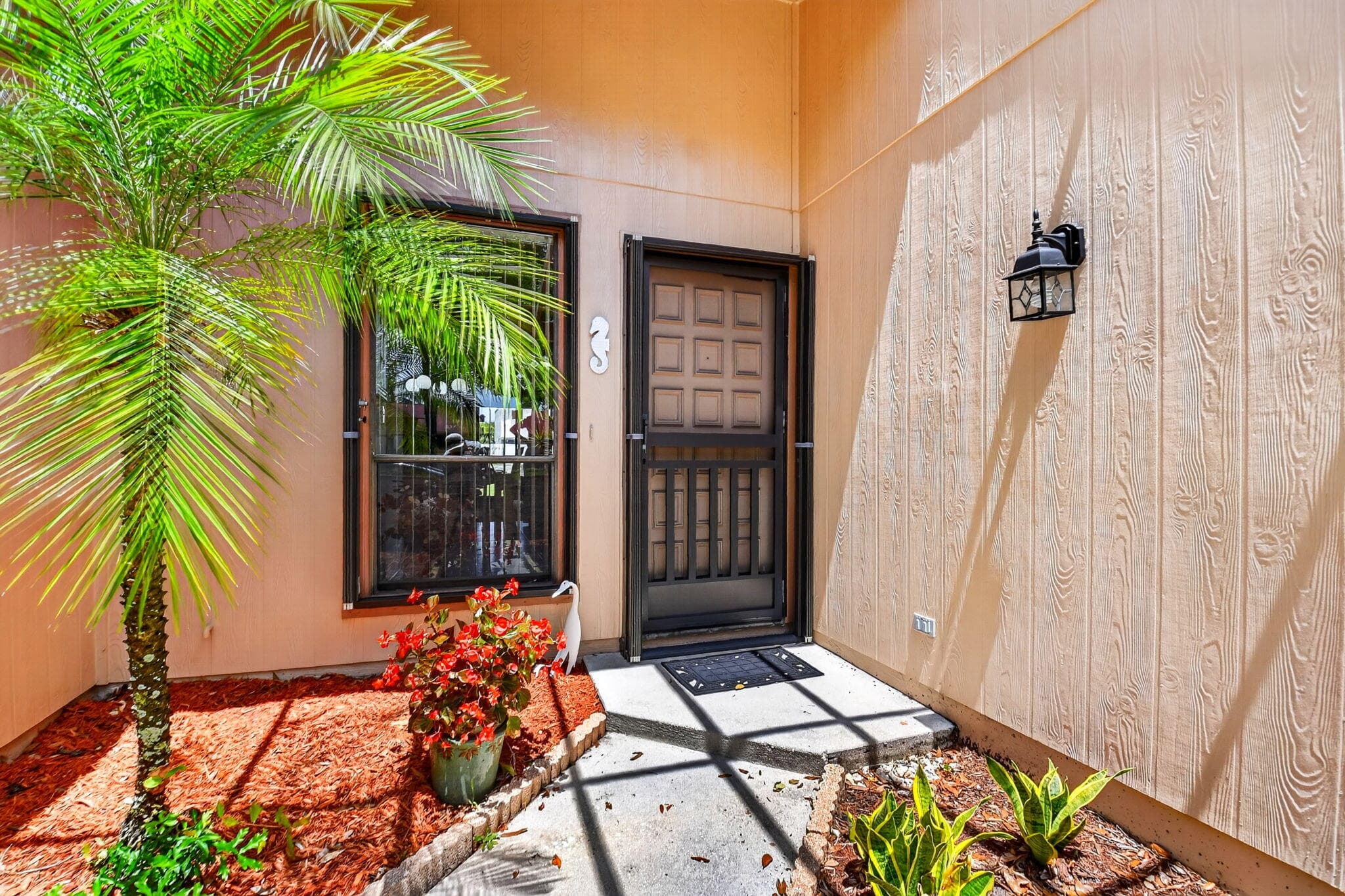 6 Farnworth Drive, Boynton Beach, FL 33426 — photo 5 of 63