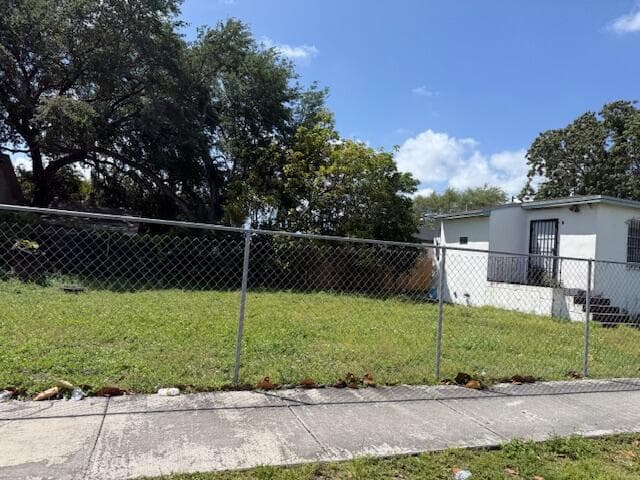 1580 NW 77th Terrace, Miami, FL 33147 — photo 5 of 7