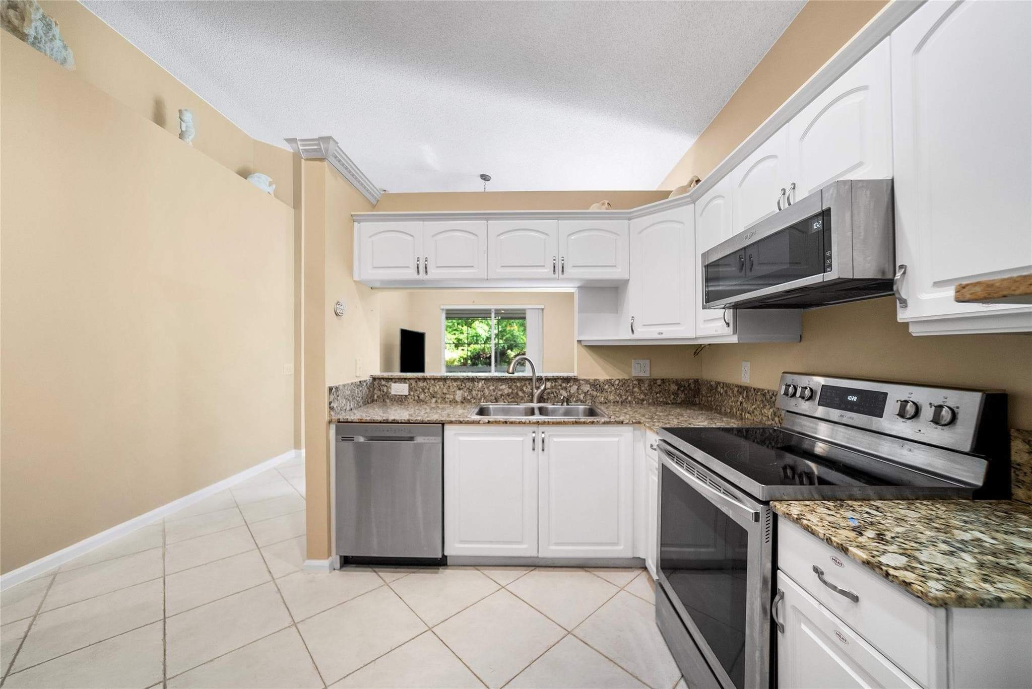 5021 S La Sedona Circle, Delray Beach, FL 33484 — photo 10 of 41