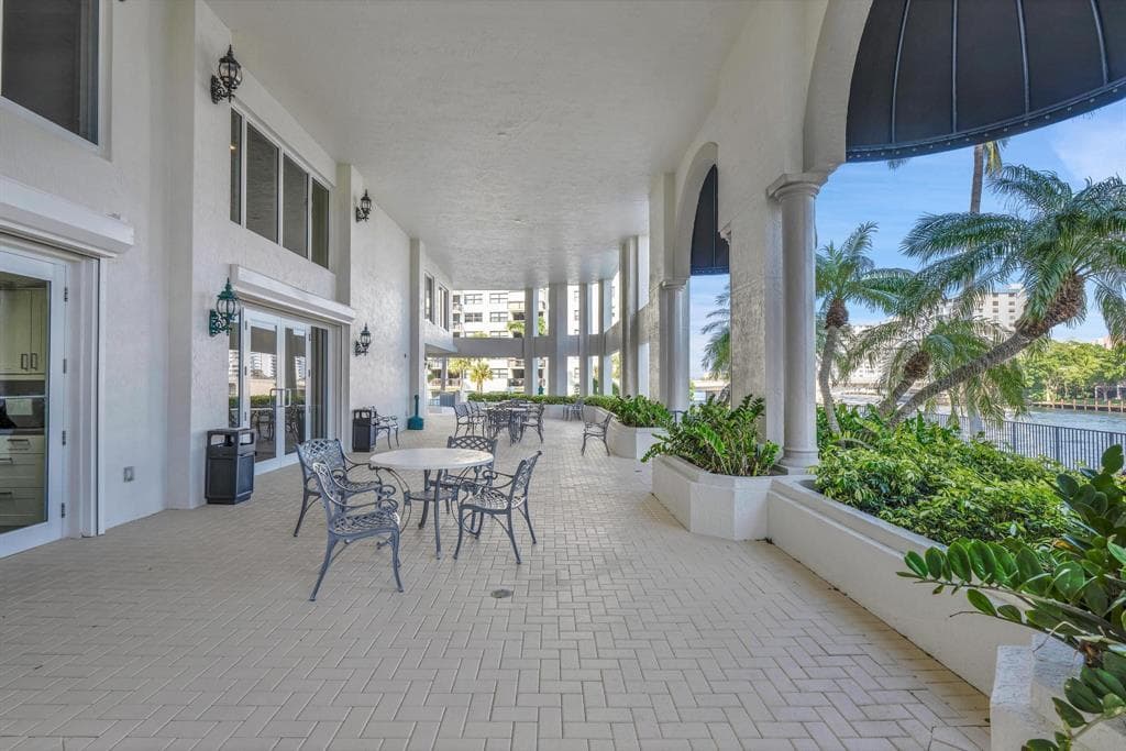 2880 NE 14th St Causeway 413, Pompano Beach, FL 33062 — photo 26 of 37