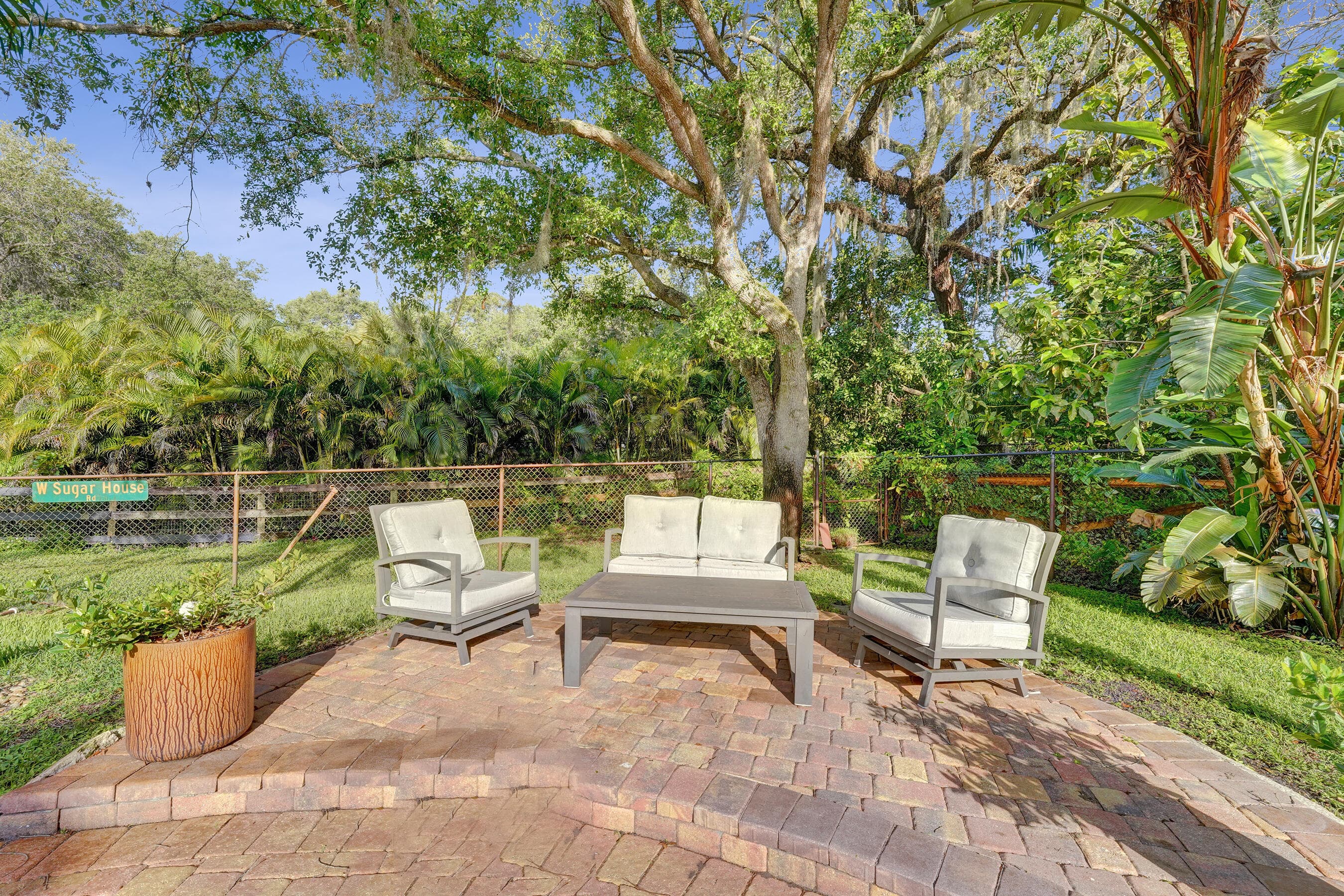 9931 SW 23rd Street, Davie, FL 33324 — photo 49 of 60