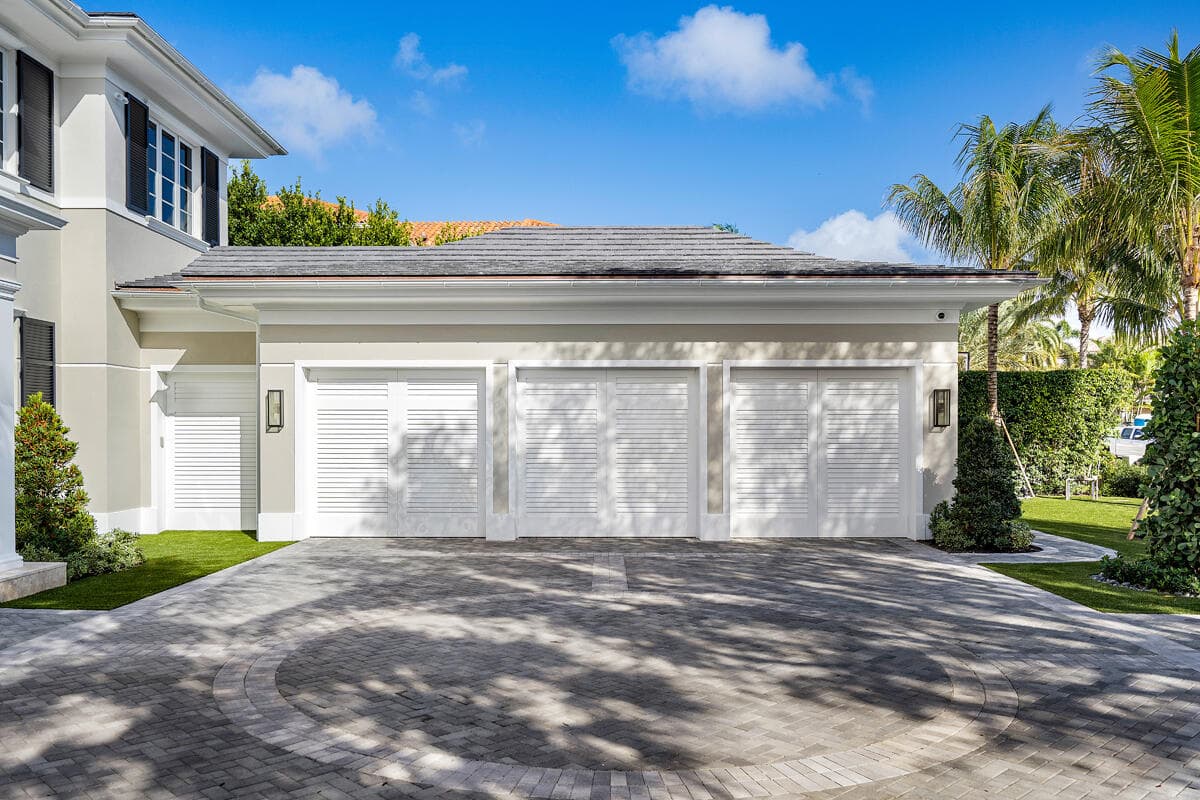 133 W Coconut Palm Road, Boca Raton, FL 33432 — photo 7 of 72
