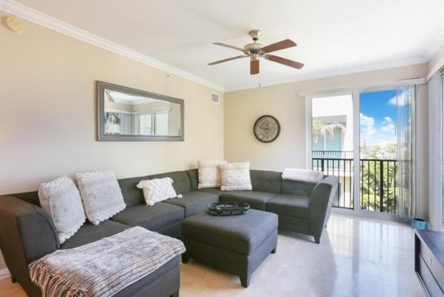 225 NE 1st Street 401, Delray Beach, FL 33444 — photo 2 of 13