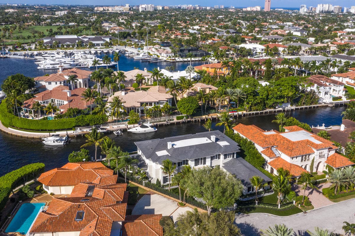 133 W Coconut Palm Road, Boca Raton, FL 33432 — photo 4 of 72
