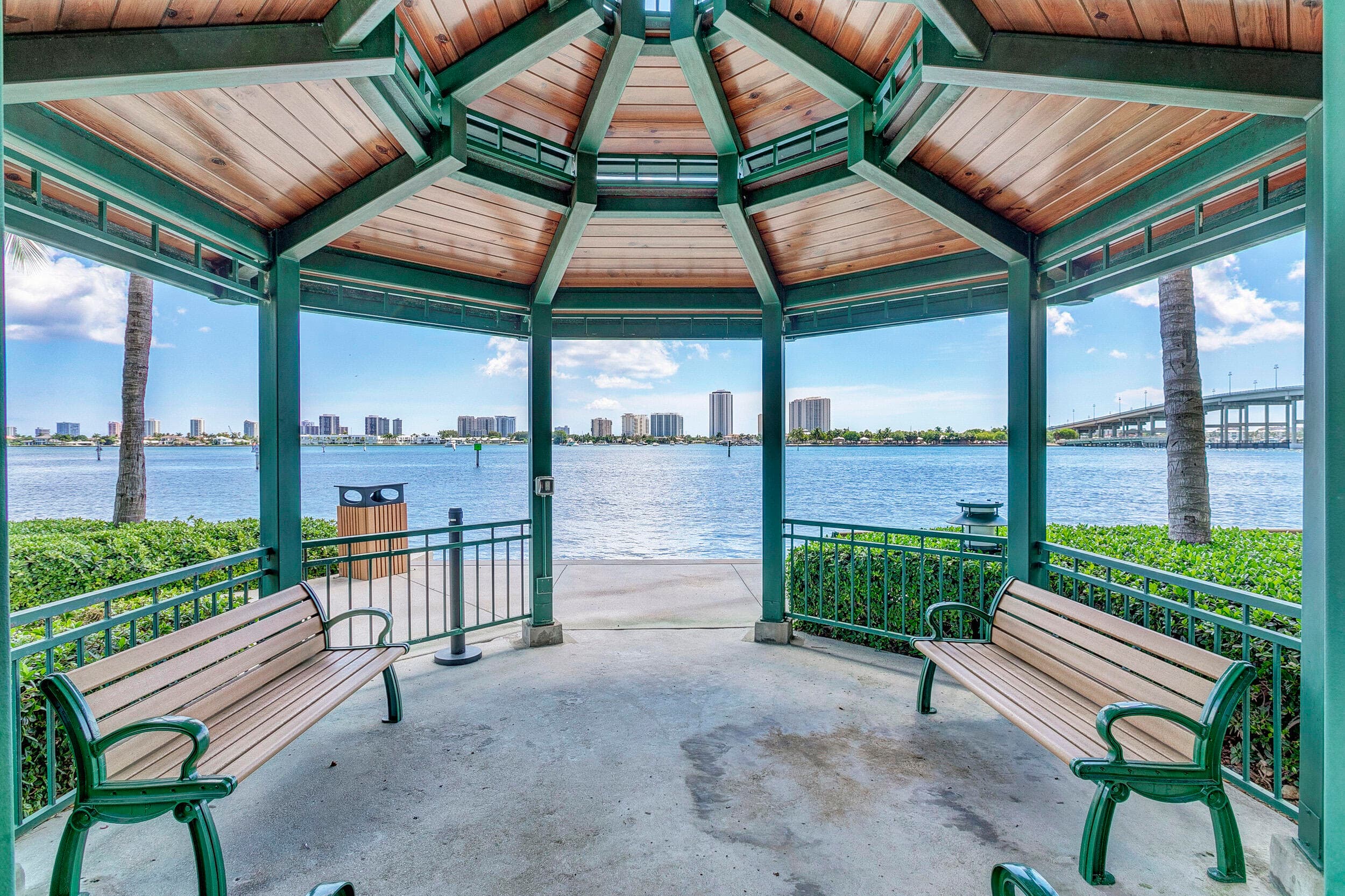 2640 Lake Shore Drive 2014, Riviera Beach, FL 33404 — photo 32 of 97