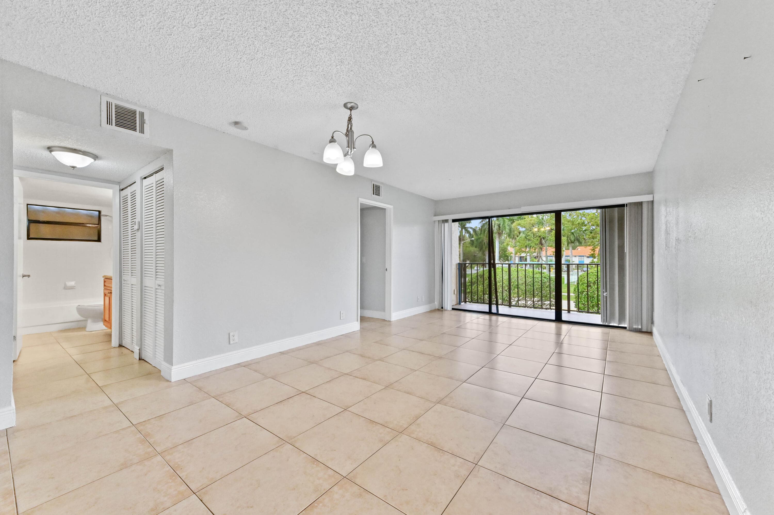 1445 Lake Crystal Drive F, West Palm Beach, FL 33411 — photo 5 of 21
