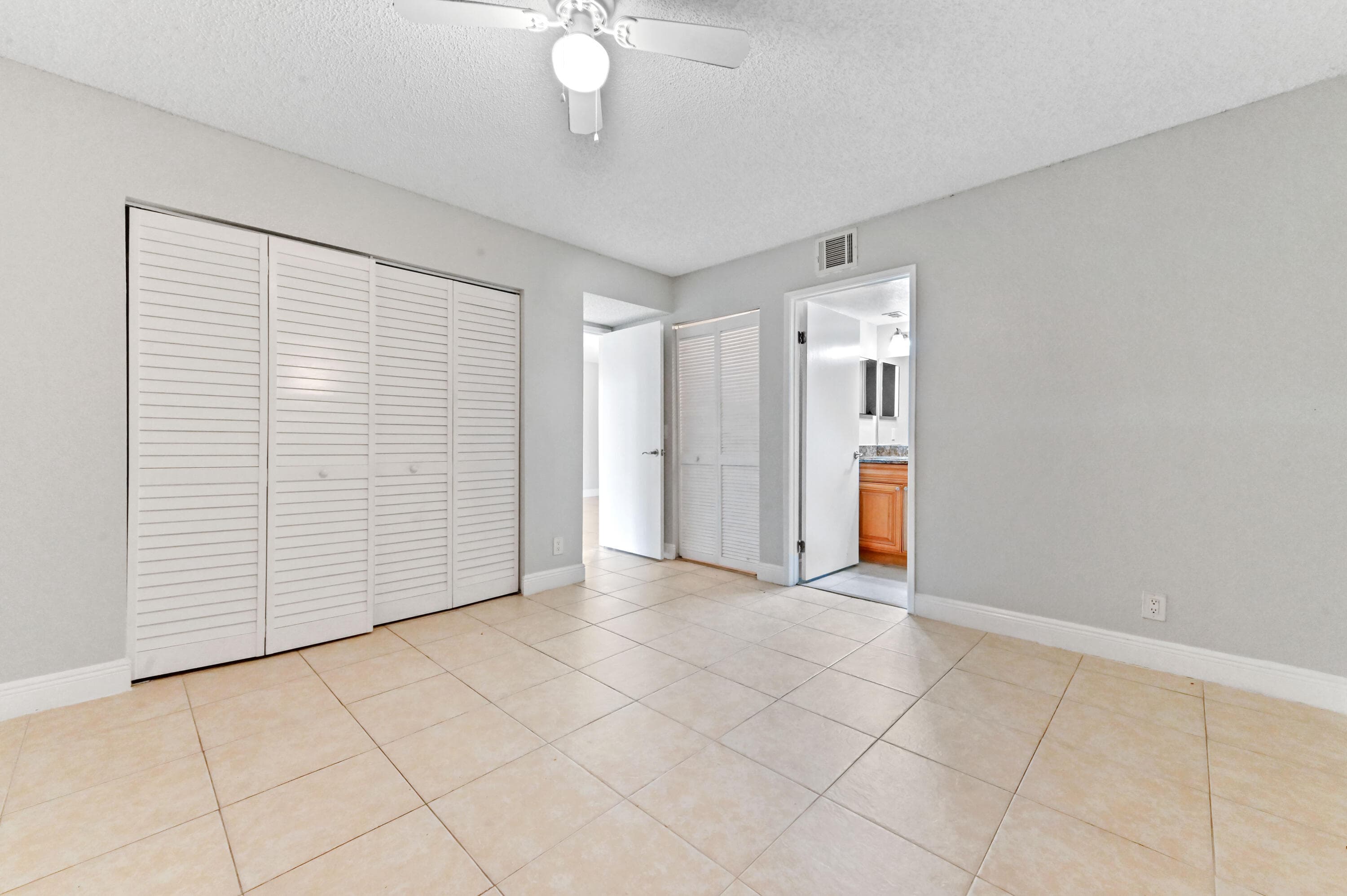1445 Lake Crystal Drive F, West Palm Beach, FL 33411 — photo 14 of 21