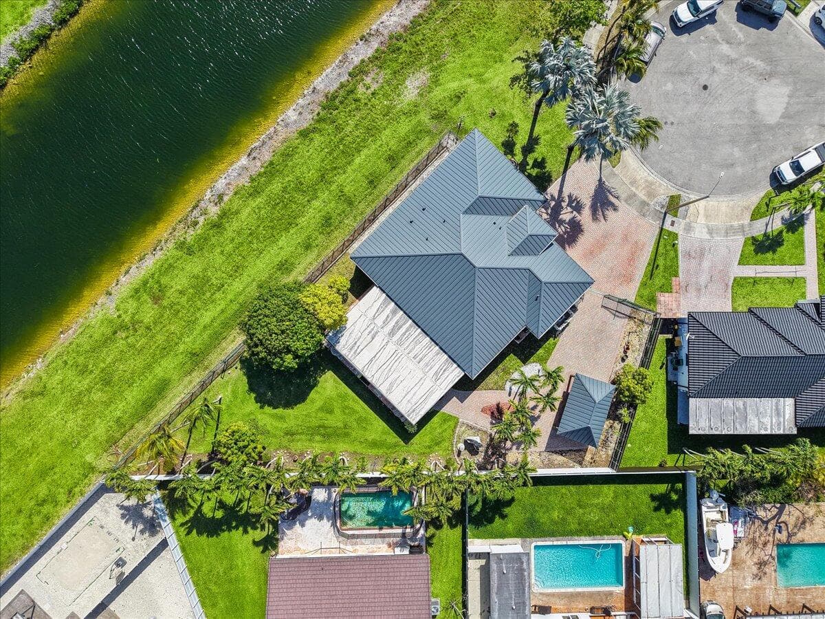 20300 SW 129th Place, Miami, FL 33177 — photo 6 of 44