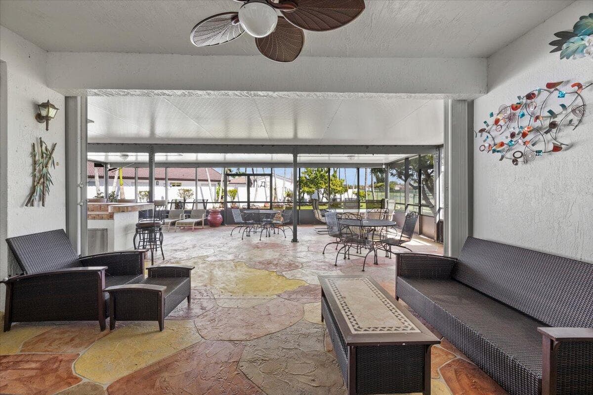 20300 SW 129th Place, Miami, FL 33177 — photo 17 of 44