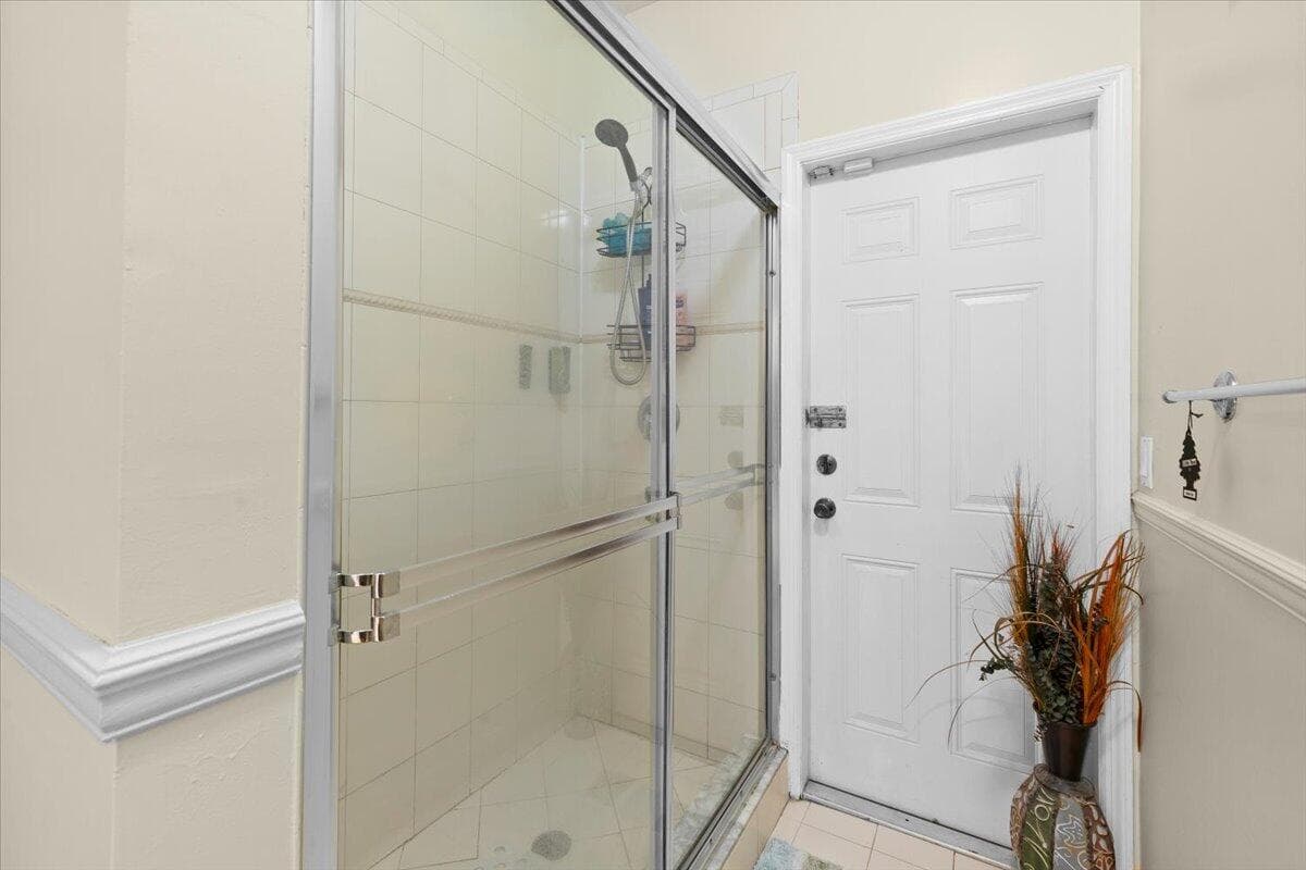 20300 SW 129th Place, Miami, FL 33177 — photo 20 of 44